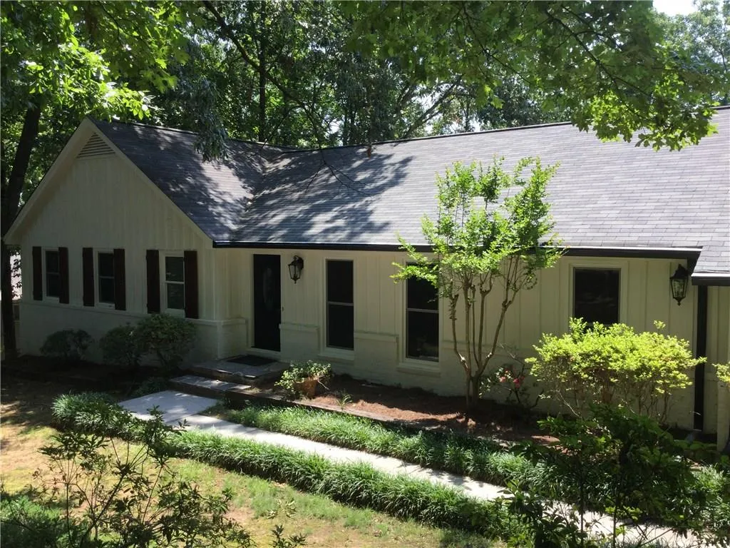 6815 Wright Road, Sandy Springs, Georgia 30328, 6 Bedrooms Bedrooms, ,4 BathroomsBathrooms,Residential,Sold,6815 Wright Road,5697212