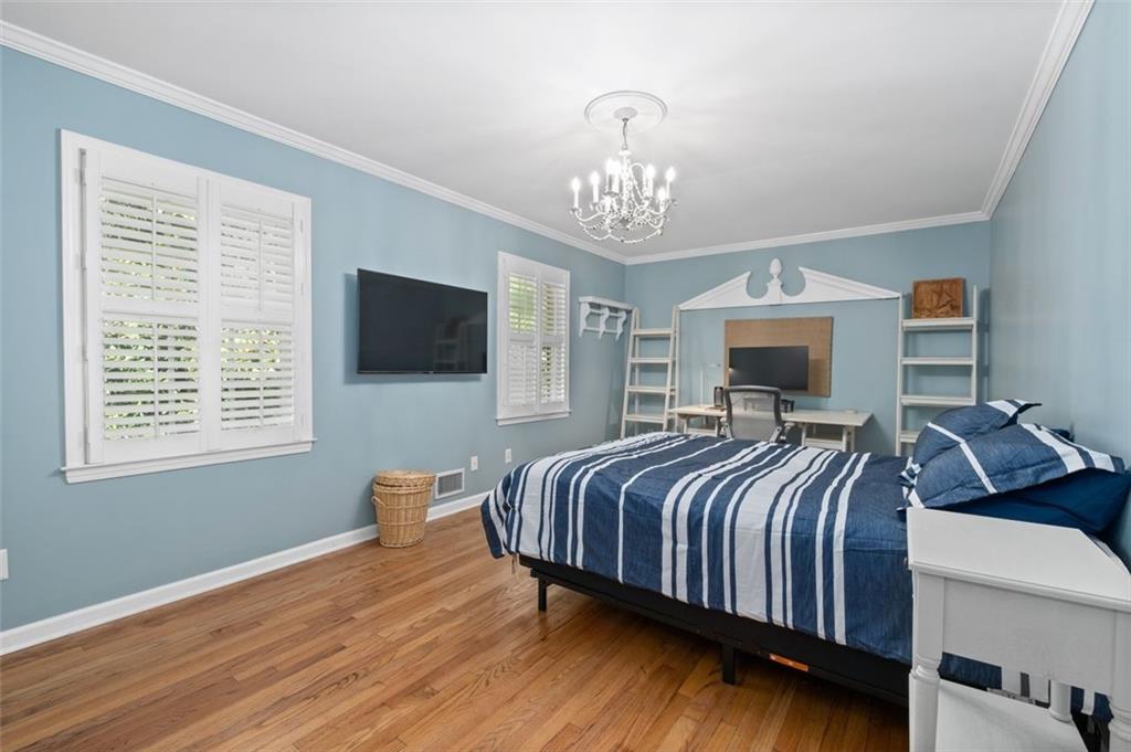 Secondary bedroom 1
