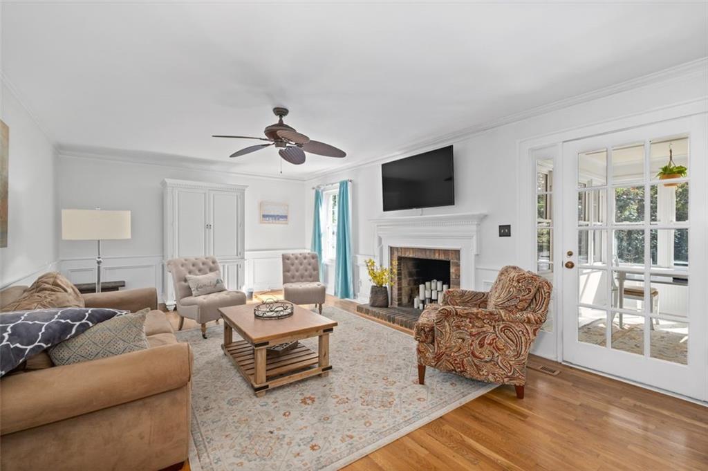 3285 Spalding Drive, Atlanta, Georgia 30350, 5 Bedrooms Bedrooms, ,3 BathroomsBathrooms,Residential,Sold,3285 Spalding Drive,7336325