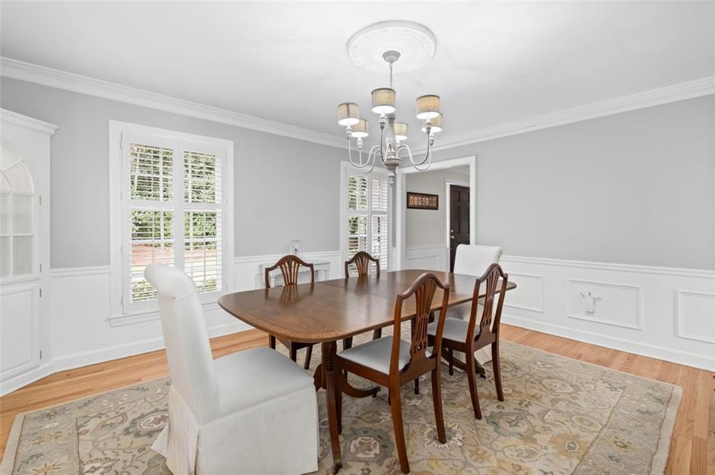 3285 Spalding Drive, Atlanta, Georgia 30350, 5 Bedrooms Bedrooms, ,3 BathroomsBathrooms,Residential,Sold,3285 Spalding Drive,7336325