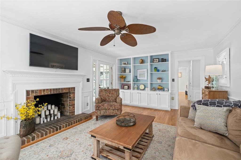 3285 Spalding Drive, Atlanta, Georgia 30350, 5 Bedrooms Bedrooms, ,3 BathroomsBathrooms,Residential,Sold,3285 Spalding Drive,7336325