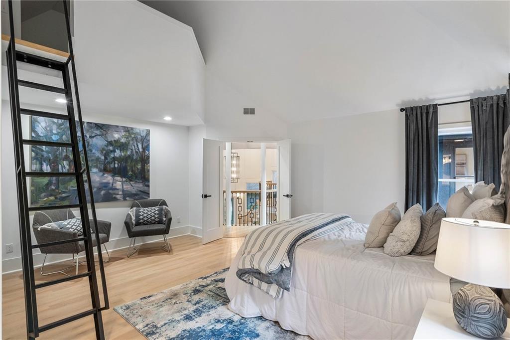 5285 N Powers Ferry Road, Sandy Springs, Georgia 30327, 7 Bedrooms Bedrooms, ,6 BathroomsBathrooms,Residential,Sold,5285 N Powers Ferry Road,7275629