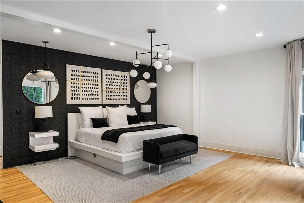 5285 N Powers Ferry Road, Sandy Springs, Georgia 30327, 7 Bedrooms Bedrooms, ,6 BathroomsBathrooms,Residential,Sold,5285 N Powers Ferry Road,7275629