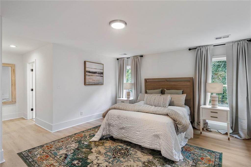 5285 N Powers Ferry Road, Sandy Springs, Georgia 30327, 7 Bedrooms Bedrooms, ,6 BathroomsBathrooms,Residential,Sold,5285 N Powers Ferry Road,7275629