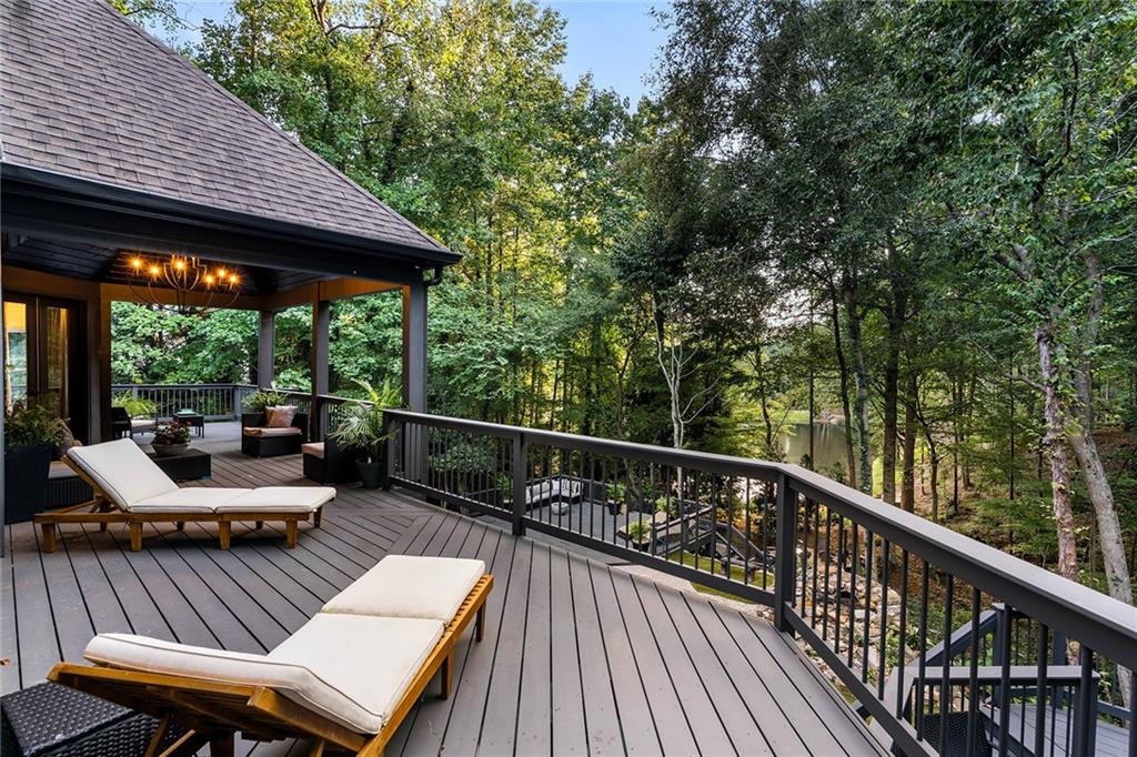 5285 N Powers Ferry Road, Sandy Springs, Georgia 30327, 7 Bedrooms Bedrooms, ,6 BathroomsBathrooms,Residential,Sold,5285 N Powers Ferry Road,7275629