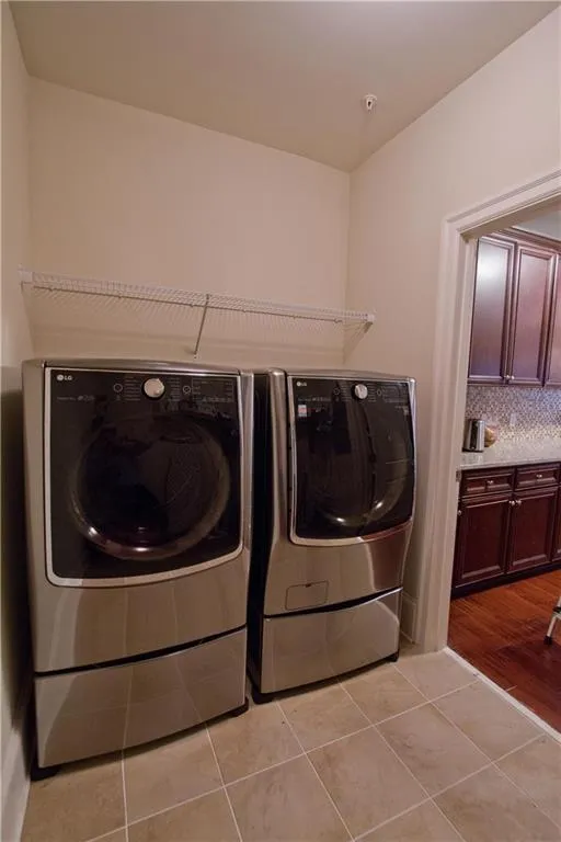 901 Abernathy Road Unit 6250, Atlanta, Georgia 30328, 3 Bedrooms Bedrooms, ,2 BathroomsBathrooms,Residential,Sold,901 Abernathy Road Unit 6250,6003038