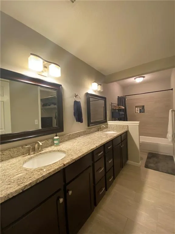 406 Brandywine Circle, Sandy Springs, Georgia 30350, 3 Bedrooms Bedrooms, ,2 BathroomsBathrooms,Residential,Sold,406 Brandywine Circle,6793650