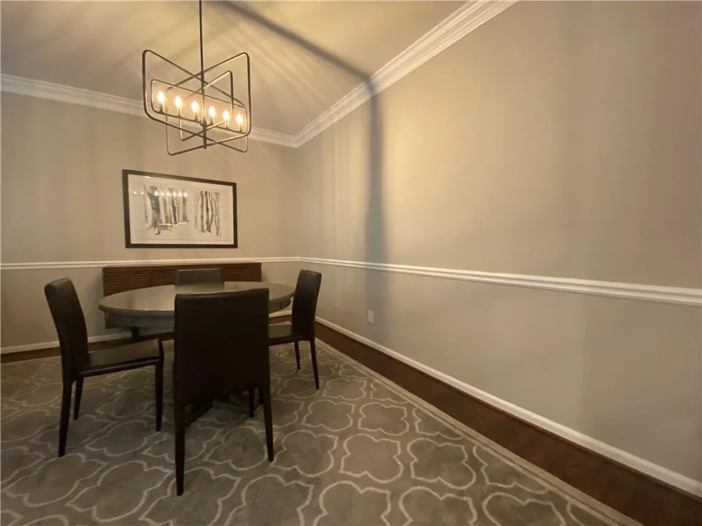 406 Brandywine Circle, Sandy Springs, Georgia 30350, 3 Bedrooms Bedrooms, ,2 BathroomsBathrooms,Residential,Sold,406 Brandywine Circle,6793650