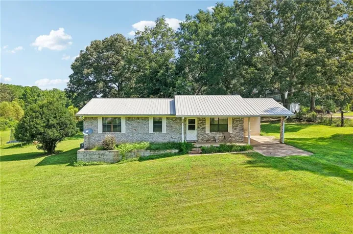 911 Grant Town Road, Munford, Alabama 36268