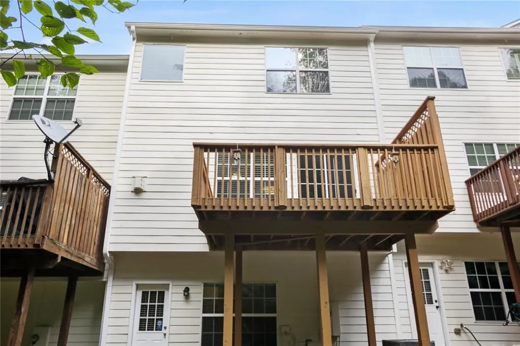 7896 Kiverton Place, Sandy Springs, Georgia 30350, 3 Bedrooms Bedrooms, ,3 BathroomsBathrooms,Residential,Sold,7896 Kiverton Place,7100833