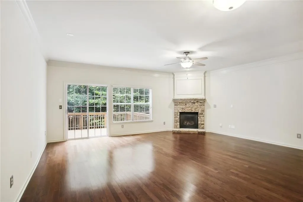 7896 Kiverton Place, Sandy Springs, Georgia 30350, 3 Bedrooms Bedrooms, ,3 BathroomsBathrooms,Residential,Sold,7896 Kiverton Place,7100833