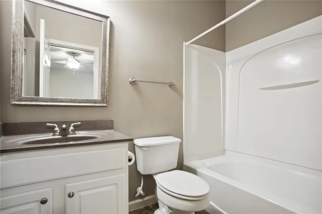 7896 Kiverton Place, Sandy Springs, Georgia 30350, 3 Bedrooms Bedrooms, ,3 BathroomsBathrooms,Residential,Sold,7896 Kiverton Place,7100833