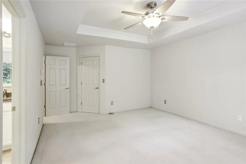 7896 Kiverton Place, Sandy Springs, Georgia 30350, 3 Bedrooms Bedrooms, ,3 BathroomsBathrooms,Residential,Sold,7896 Kiverton Place,7100833