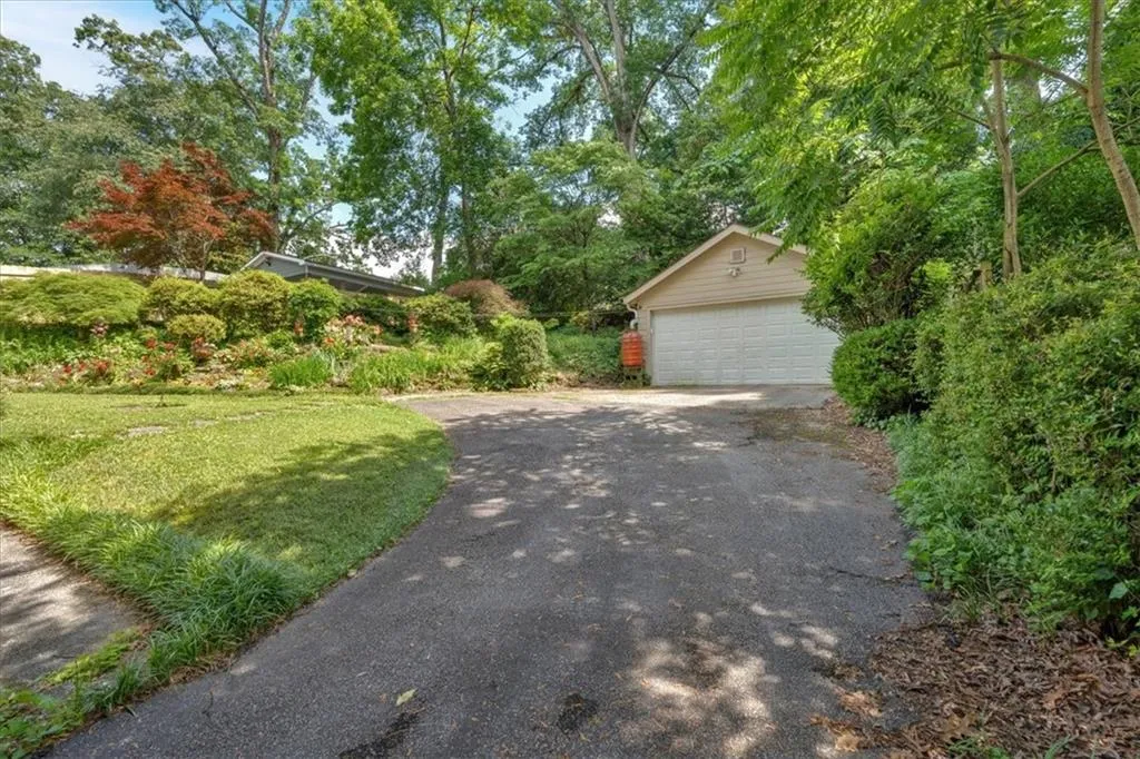 251 Beverly Road Ne, Atlanta, Georgia 30309, 3 Bedrooms Bedrooms, ,2 BathroomsBathrooms,Land,For Sale,251 Beverly Road Ne,7590925