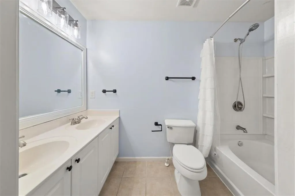 1168 Liberty Parkway Nw, Atlanta, Georgia 30318, 3 Bedrooms Bedrooms, ,3 BathroomsBathrooms,Residential,For Sale,1168 Liberty Parkway Nw,7592201