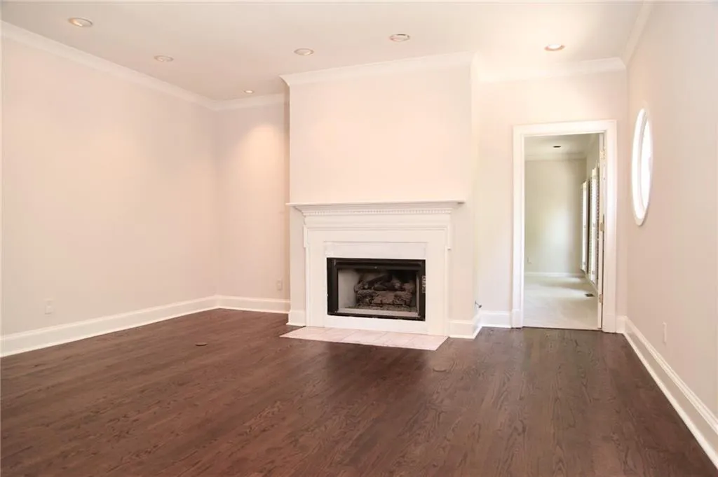 5125 Powers Ferry Road Nw, Sandy Springs, Georgia 30327, 5 Bedrooms Bedrooms, ,3 BathroomsBathrooms,Residential,Sold,5125 Powers Ferry Road Nw,6717251