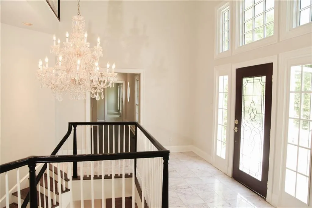 5125 Powers Ferry Road Nw, Sandy Springs, Georgia 30327, 5 Bedrooms Bedrooms, ,3 BathroomsBathrooms,Residential,Sold,5125 Powers Ferry Road Nw,6717251