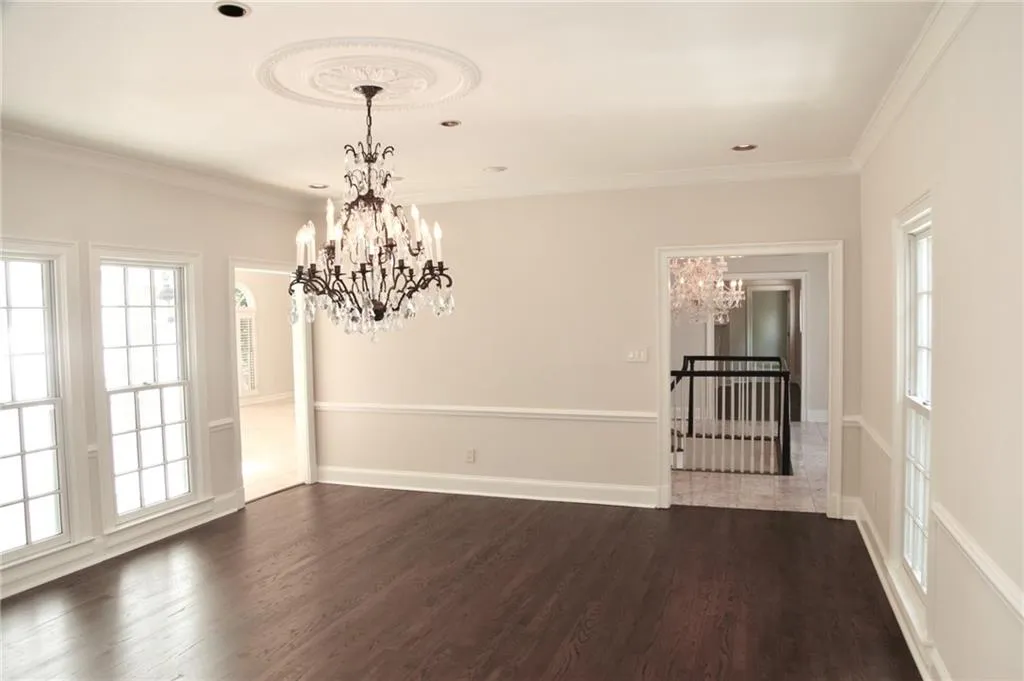 5125 Powers Ferry Road Nw, Sandy Springs, Georgia 30327, 5 Bedrooms Bedrooms, ,3 BathroomsBathrooms,Residential,Sold,5125 Powers Ferry Road Nw,6717251