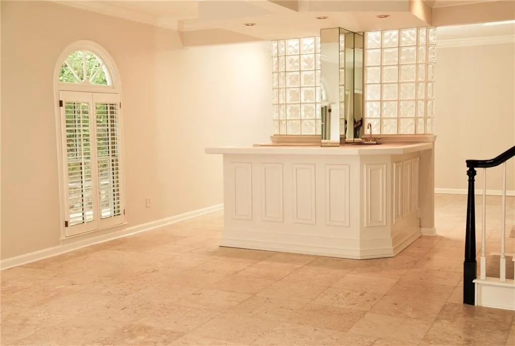 5125 Powers Ferry Road Nw, Sandy Springs, Georgia 30327, 5 Bedrooms Bedrooms, ,3 BathroomsBathrooms,Residential,Sold,5125 Powers Ferry Road Nw,6717251