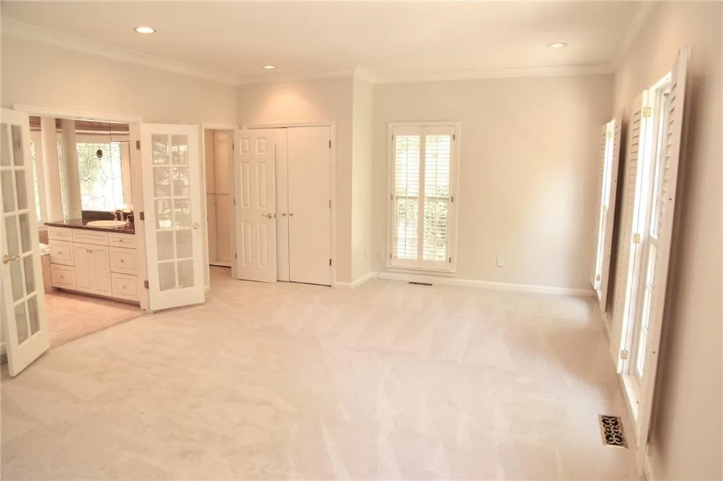 5125 Powers Ferry Road Nw, Sandy Springs, Georgia 30327, 5 Bedrooms Bedrooms, ,3 BathroomsBathrooms,Residential,Sold,5125 Powers Ferry Road Nw,6717251