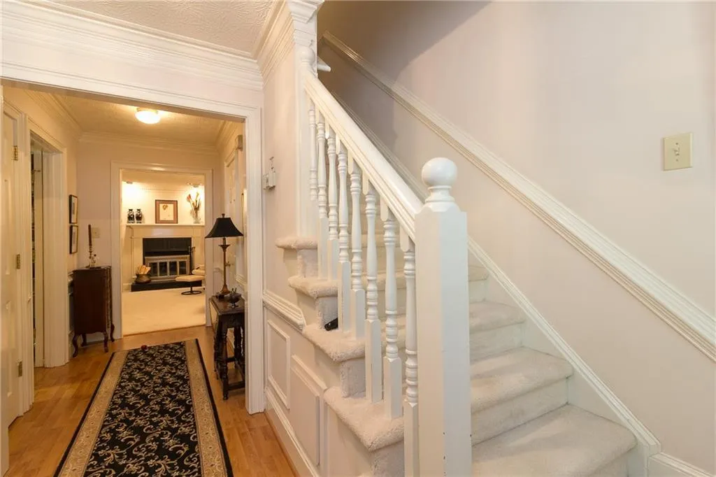1142 Pitts Road Unit None, Sandy Springs, Georgia 30350, 2 Bedrooms Bedrooms, ,2 BathroomsBathrooms,Residential,Sold,1142 Pitts Road Unit None,5700293