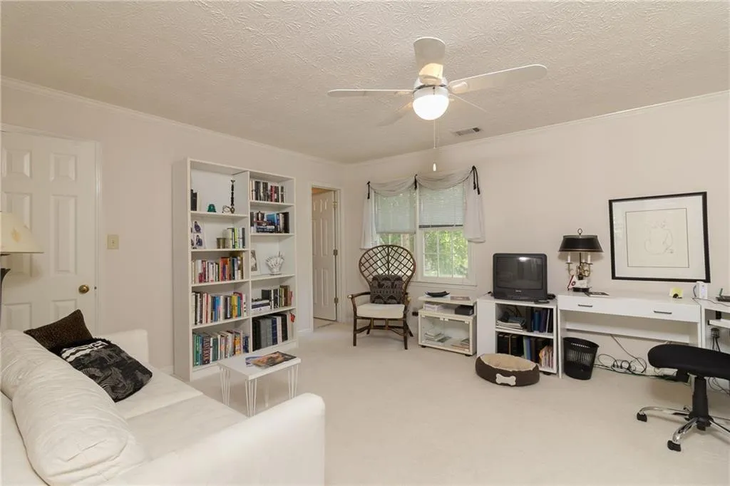 1142 Pitts Road Unit None, Sandy Springs, Georgia 30350, 2 Bedrooms Bedrooms, ,2 BathroomsBathrooms,Residential,Sold,1142 Pitts Road Unit None,5700293