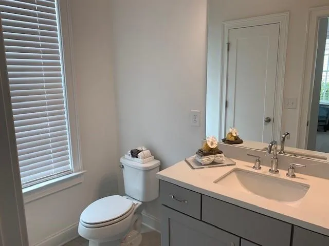 6500 Aria Village Drive Unit 613, Sandy Springs, Georgia 30328, 3 Bedrooms Bedrooms, ,3 BathroomsBathrooms,Residential,Sold,6500 Aria Village Drive Unit 613,6596956