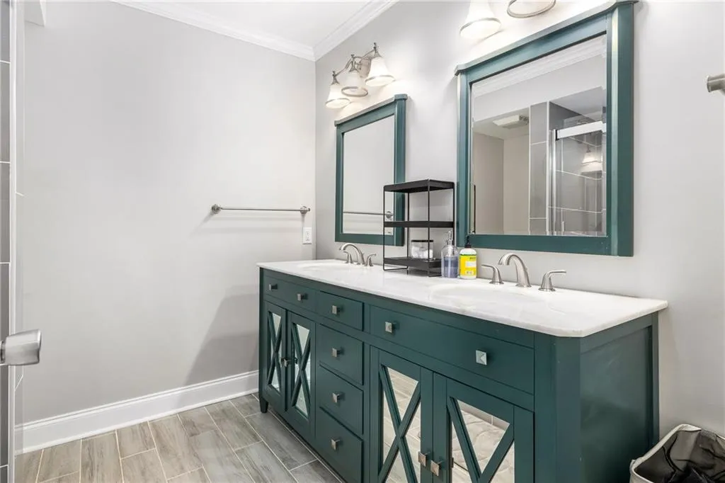6851 Roswell Road Unit Q12, Atlanta, Georgia 30328, 3 Bedrooms Bedrooms, ,2 BathroomsBathrooms,Residential,Sold,6851 Roswell Road Unit Q12,6940725
