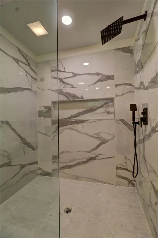 265 Beachland Drive, Sandy Springs, Georgia 30342, 4 Bedrooms Bedrooms, ,3 BathroomsBathrooms,Residential,Sold,265 Beachland Drive,6790131