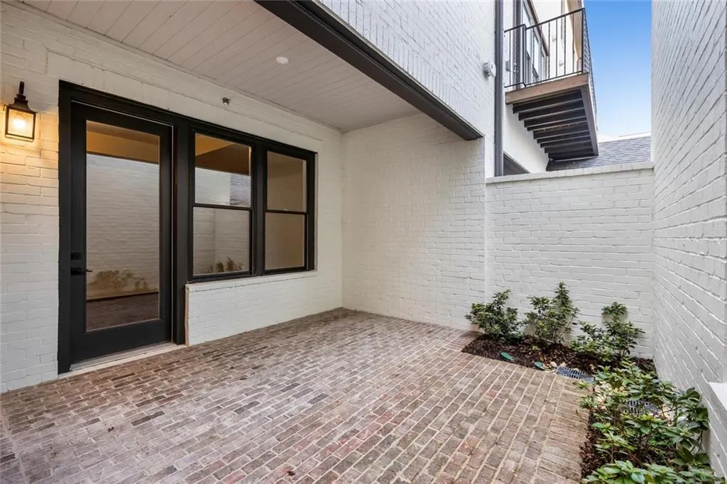 6609 Aria Boulevard Unit 123, Sandy Springs, Georgia 30328, 3 Bedrooms Bedrooms, ,4 BathroomsBathrooms,Residential,Sold,6609 Aria Boulevard Unit 123,6710616 6609 Aria Boulevard Unit 123, Sandy Springs, Georgia 30328, 3 Bedrooms Bedrooms, ,4 BathroomsBathrooms,Residential,Sold,6609 Aria Boulevard Unit 123,6710616