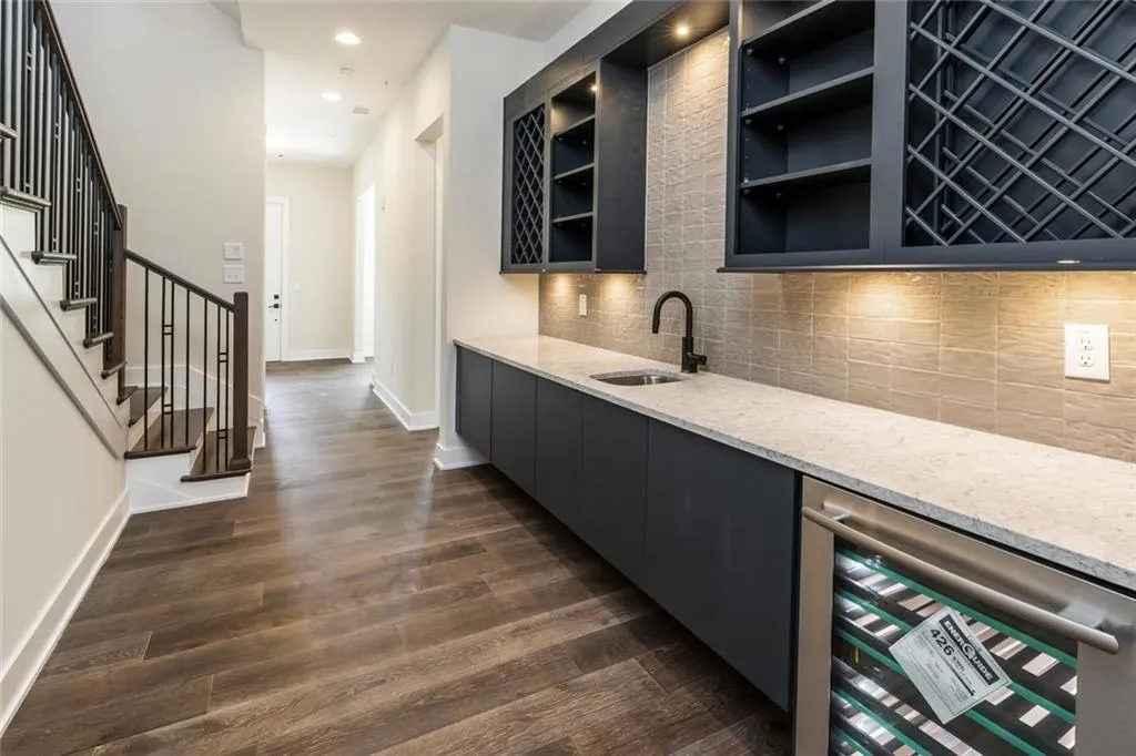 6609 Aria Boulevard Unit 123, Sandy Springs, Georgia 30328, 3 Bedrooms Bedrooms, ,4 BathroomsBathrooms,Residential,Sold,6609 Aria Boulevard Unit 123,6710616 6609 Aria Boulevard Unit 123, Sandy Springs, Georgia 30328, 3 Bedrooms Bedrooms, ,4 BathroomsBathrooms,Residential,Sold,6609 Aria Boulevard Unit 123,6710616