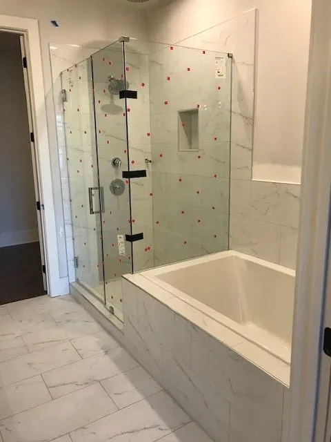 6890 Peachtree Dunwoody Road Unit 402, Sandy Springs, Georgia 30328, 2 Bedrooms Bedrooms, ,2 BathroomsBathrooms,Residential,Sold,6890 Peachtree Dunwoody Road Unit 402,6549864