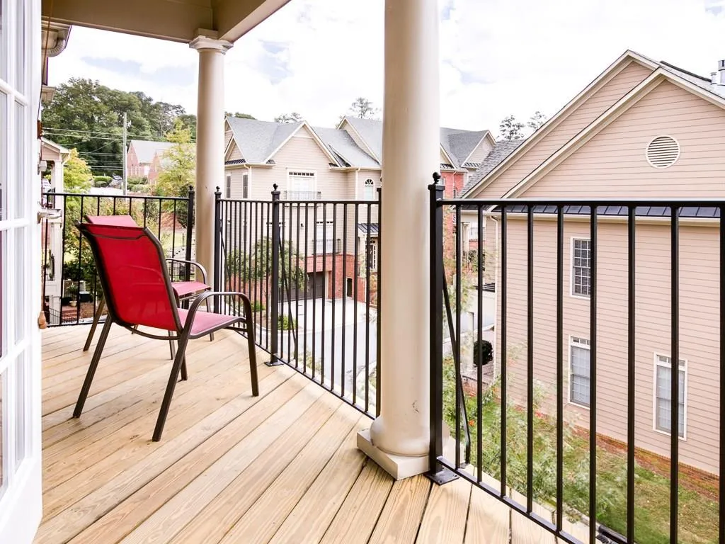 234 Meeting Lane, Atlanta, Georgia 30342, 3 Bedrooms Bedrooms, ,2 BathroomsBathrooms,Residential,Sold,234 Meeting Lane,5889297