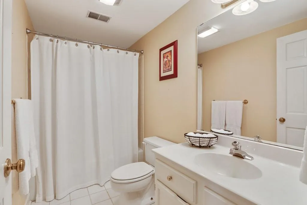 20 Cliffside Crossing, Sandy Springs, Georgia 30350, 5 Bedrooms Bedrooms, ,4 BathroomsBathrooms,Residential,Sold,20 Cliffside Crossing,6512862