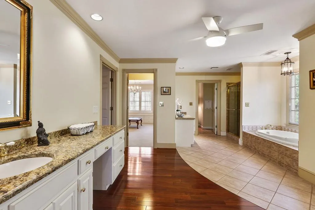 20 Cliffside Crossing, Sandy Springs, Georgia 30350, 5 Bedrooms Bedrooms, ,4 BathroomsBathrooms,Residential,Sold,20 Cliffside Crossing,6512862