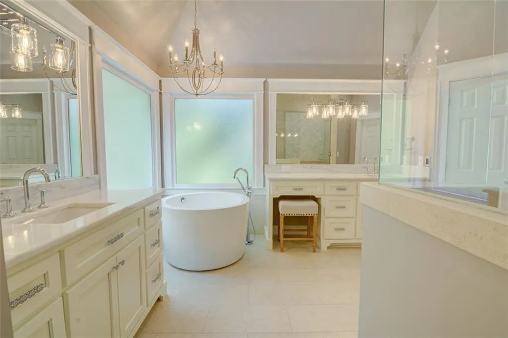 515 Redding View Court, Sandy Springs, Georgia 30328, 4 Bedrooms Bedrooms, ,4 BathroomsBathrooms,Residential,Sold,515 Redding View Court,7270970