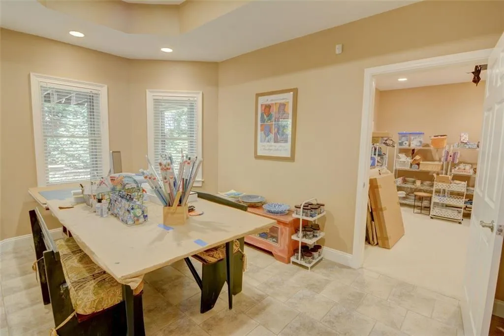 515 Redding View Court, Sandy Springs, Georgia 30328, 4 Bedrooms Bedrooms, ,4 BathroomsBathrooms,Residential,Sold,515 Redding View Court,7270970