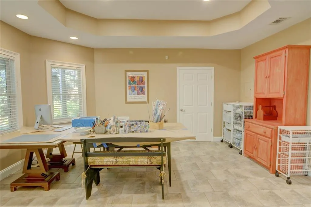 515 Redding View Court, Sandy Springs, Georgia 30328, 4 Bedrooms Bedrooms, ,4 BathroomsBathrooms,Residential,Sold,515 Redding View Court,7270970