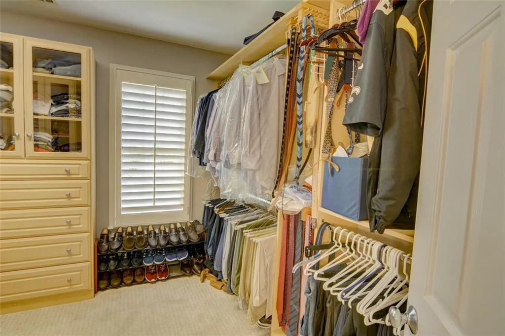 515 Redding View Court, Sandy Springs, Georgia 30328, 4 Bedrooms Bedrooms, ,4 BathroomsBathrooms,Residential,Sold,515 Redding View Court,7270970