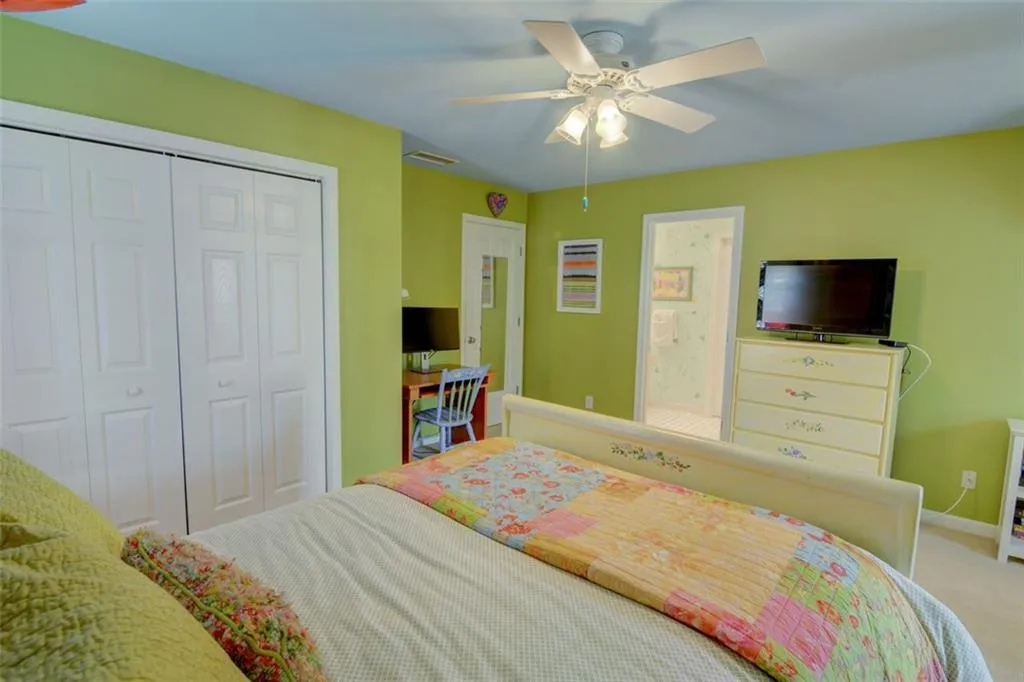 515 Redding View Court, Sandy Springs, Georgia 30328, 4 Bedrooms Bedrooms, ,4 BathroomsBathrooms,Residential,Sold,515 Redding View Court,7270970