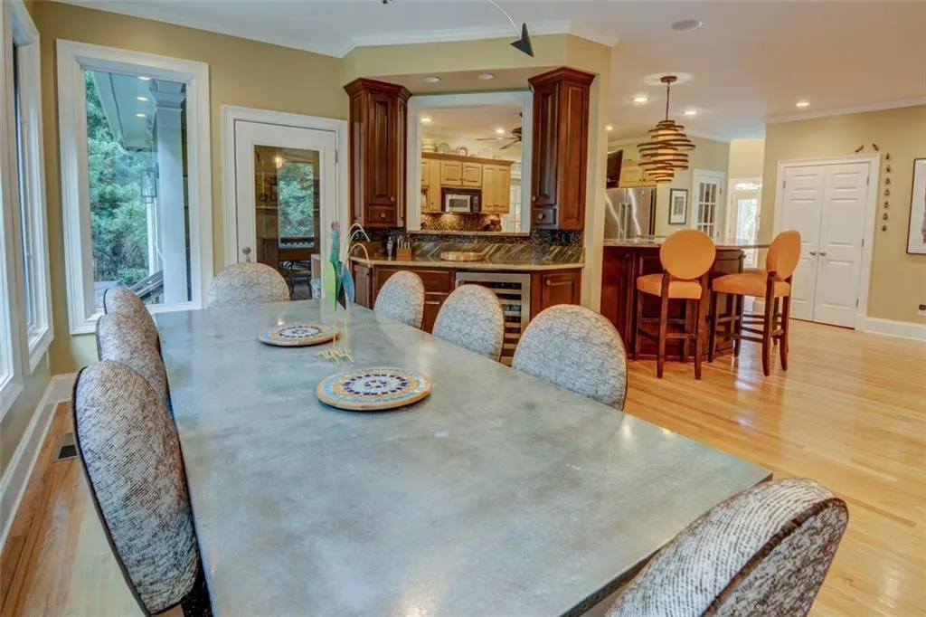 515 Redding View Court, Sandy Springs, Georgia 30328, 4 Bedrooms Bedrooms, ,4 BathroomsBathrooms,Residential,Sold,515 Redding View Court,7270970