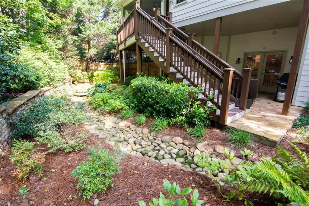 515 Redding View Court, Sandy Springs, Georgia 30328, 4 Bedrooms Bedrooms, ,4 BathroomsBathrooms,Residential,Sold,515 Redding View Court,7270970