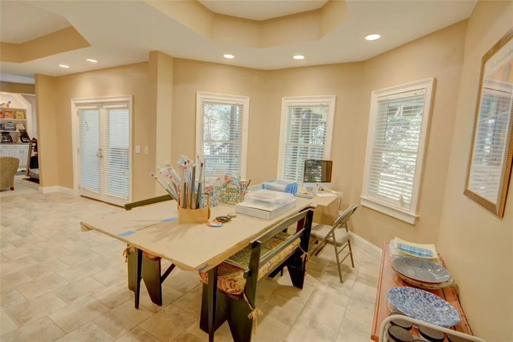 515 Redding View Court, Sandy Springs, Georgia 30328, 4 Bedrooms Bedrooms, ,4 BathroomsBathrooms,Residential,Sold,515 Redding View Court,7270970