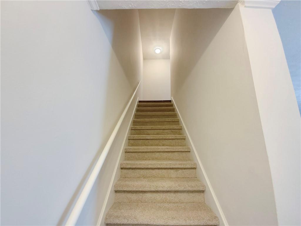 390 N River Parkway Unit D, Atlanta, Georgia 30350, 3 Bedrooms Bedrooms, ,2 BathroomsBathrooms,Residential,Sold,390 N River Parkway Unit D,7327659