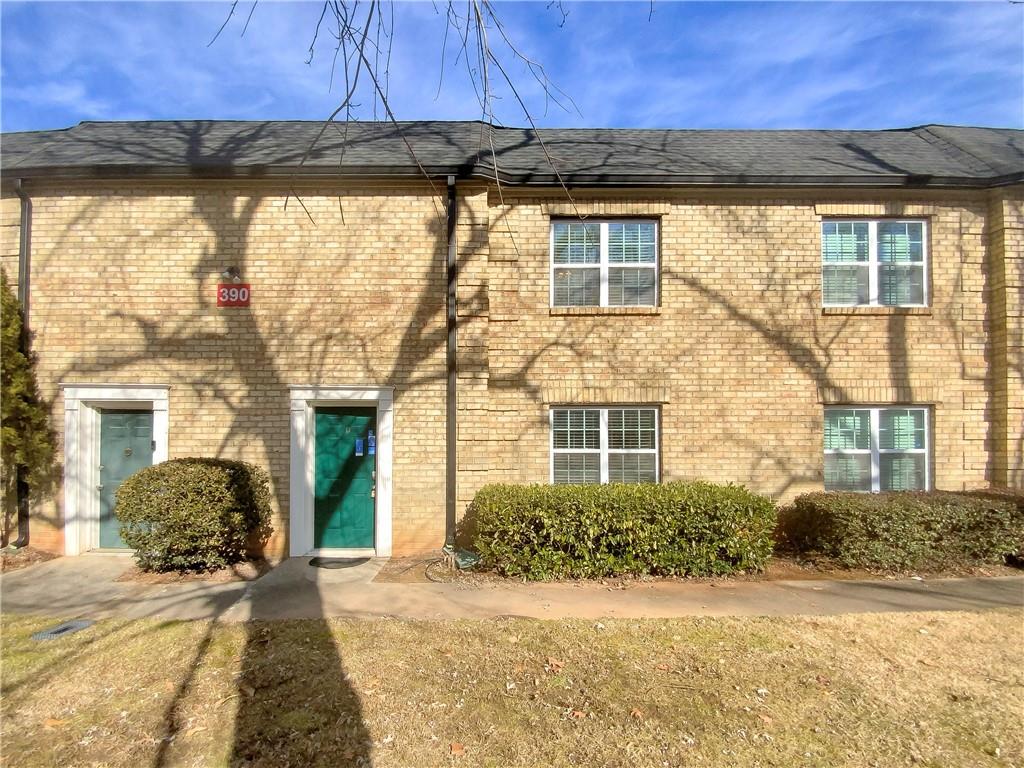 390 N River Parkway Unit D, Atlanta, Georgia 30350, 3 Bedrooms Bedrooms, ,2 BathroomsBathrooms,Residential,Sold,390 N River Parkway Unit D,7327659
