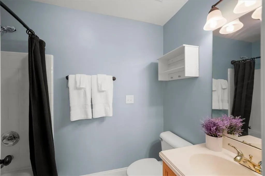 Georgia 30350, ,2 BathroomsBathrooms,Residential,Sold,7259920