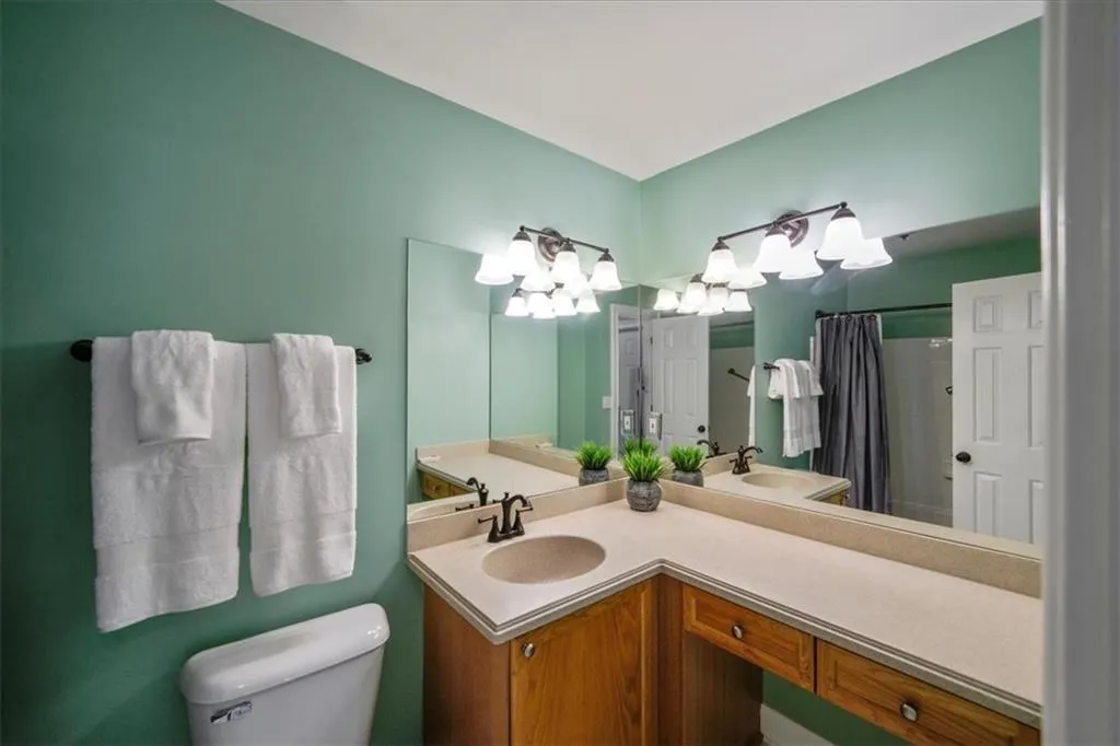 Georgia 30350, ,2 BathroomsBathrooms,Residential,Sold,7259920