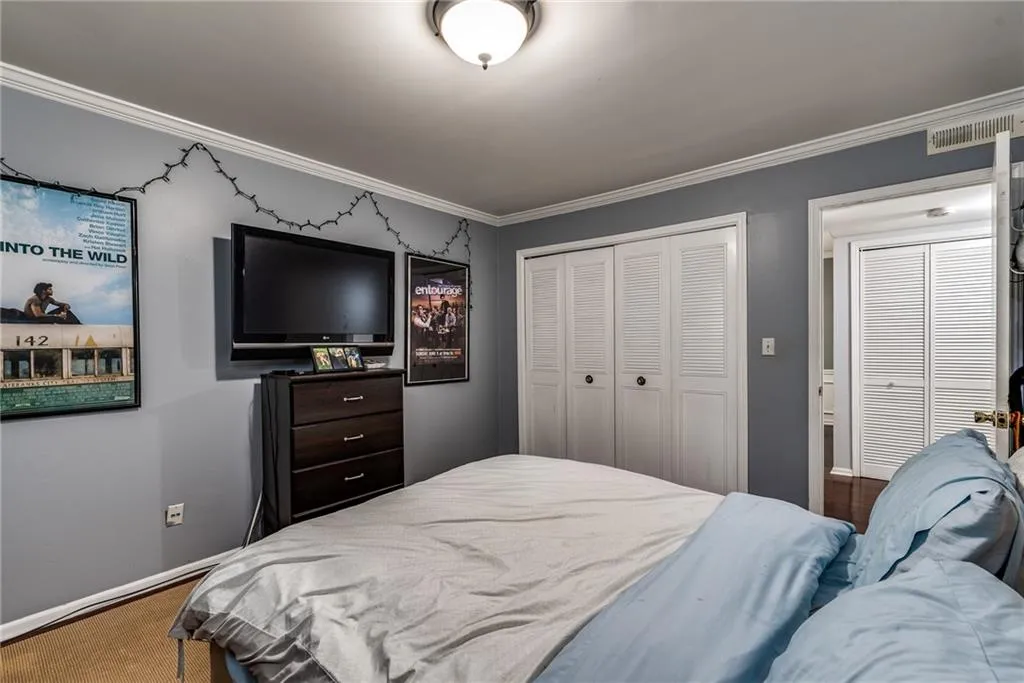6851 Roswell Road Unit I23, Sandy Springs, Georgia 30328, 3 Bedrooms Bedrooms, ,2 BathroomsBathrooms,Residential,Sold,6851 Roswell Road Unit I23,6586340