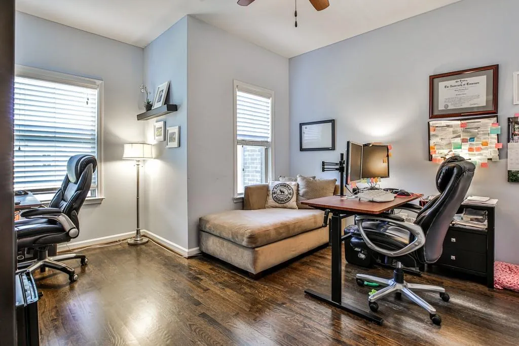 979 Bergeron Place, Atlanta, Georgia 30328, 4 Bedrooms Bedrooms, ,3 BathroomsBathrooms,Residential,Sold,979 Bergeron Place,6865548