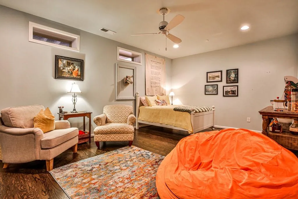 979 Bergeron Place, Atlanta, Georgia 30328, 4 Bedrooms Bedrooms, ,3 BathroomsBathrooms,Residential,Sold,979 Bergeron Place,6865548